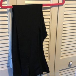 Lysse Large Leggings With zip at back of leg